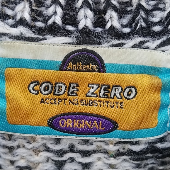 Code Zero sweater. Size large - Picture 5 of 8